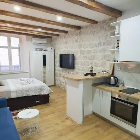 Tramuntana Free Parking Lägenhet Dubrovnik Exteriör bild